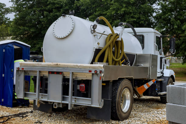 Best Portable restroom trailer rental  in Camdenton, MO